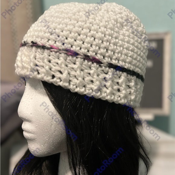 Handmade Knitted Hat - Picture 2 of 2